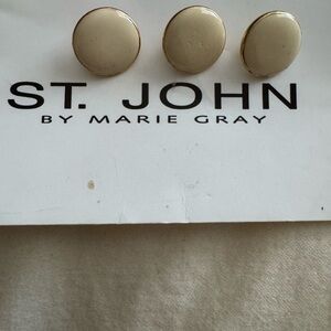 ST JOHN 3 Replacement Buttons Cream  Enamel In Gold-Tone Base